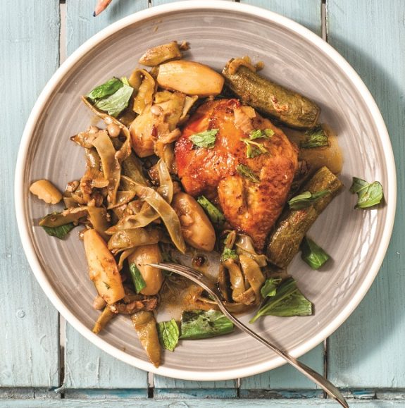 kokoras me fasolakia & kolokuthakia-2