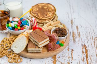 Selection of food that can cause diabetes