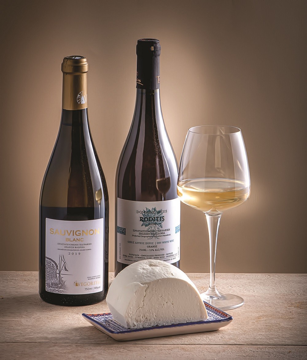 cheese Wine Myzithra vytinas