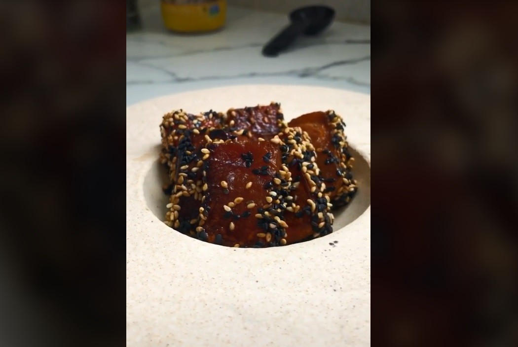 tiktok eikoniko sushi