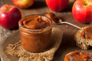 Homemade Sweet Apple Butter