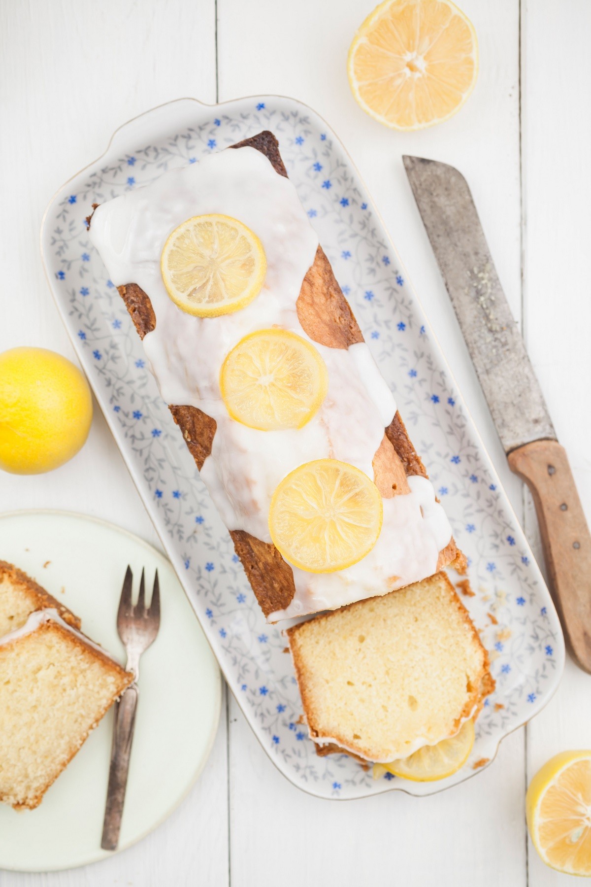 Lemon pound cake