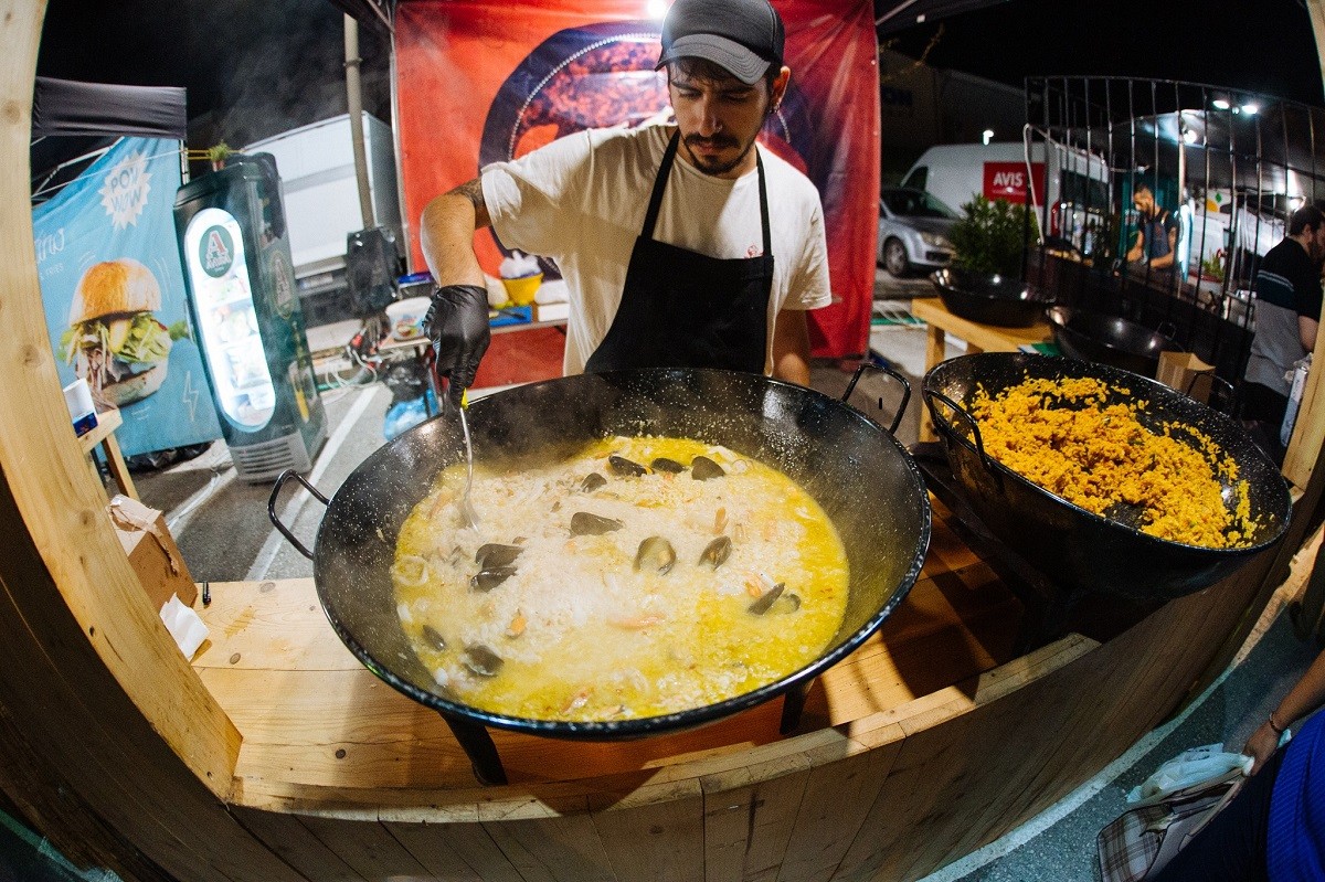 thessaloniki street food anoigma