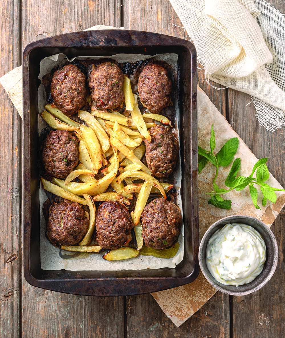 tiganites patates me mbiftekakia