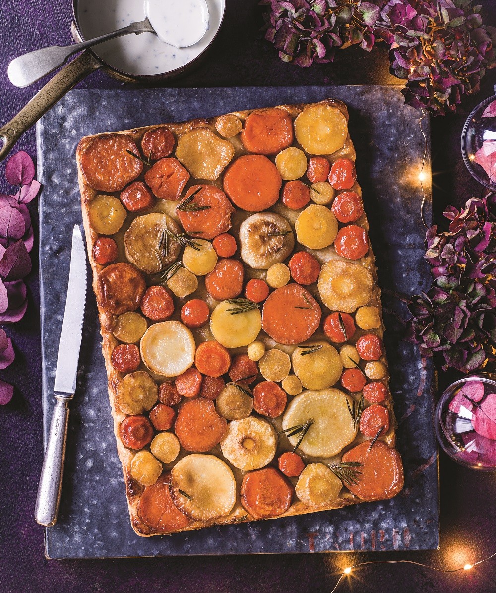 Roots tatin with three-cheese sauce