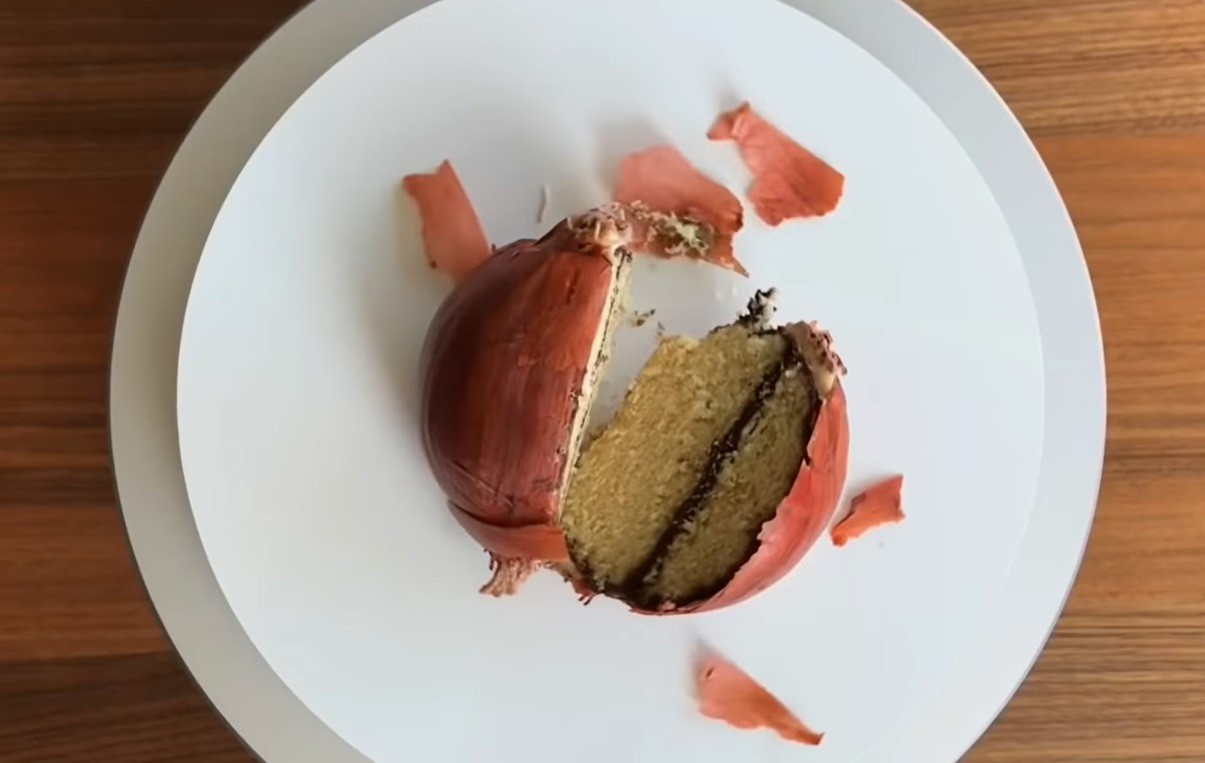 salad with spinach, oranges and nuts