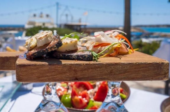 to-omorfotero-estiatorio-tou-kosmou