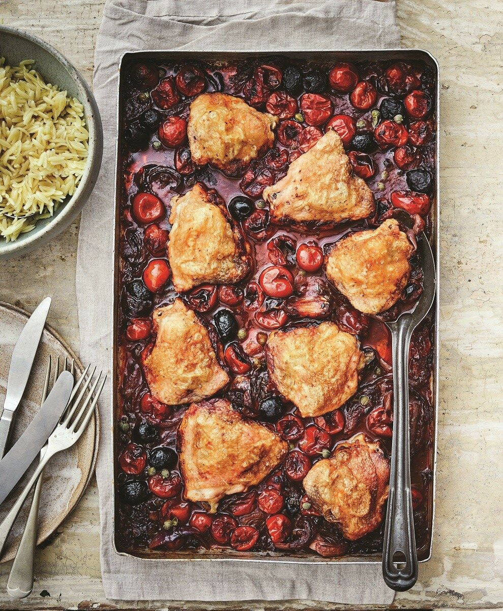 Puttanesca chicken traybake