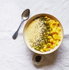 everyday healthy, sweet lassi smoothie bowl