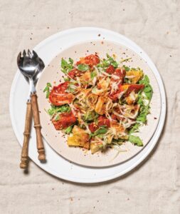 Skordopsomo_Ntomates_Roka_Nikolaou