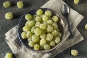 Boozy Sugared Prosecco Grapes