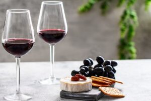 3 ιδιαίτερα κρασιά για το ξεκίνημα της Άνοιξης