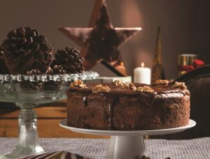 sokolatenia karydopita anoigma