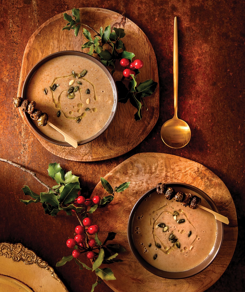 veloute_kastano_anoigma