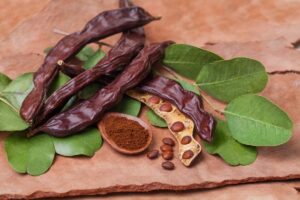 Το superfood χαρούπι σε εκδοχές που δεν είχατε φανταστεί: πραλίνες, μαρμελάδα, ακόμη και ρόφημα