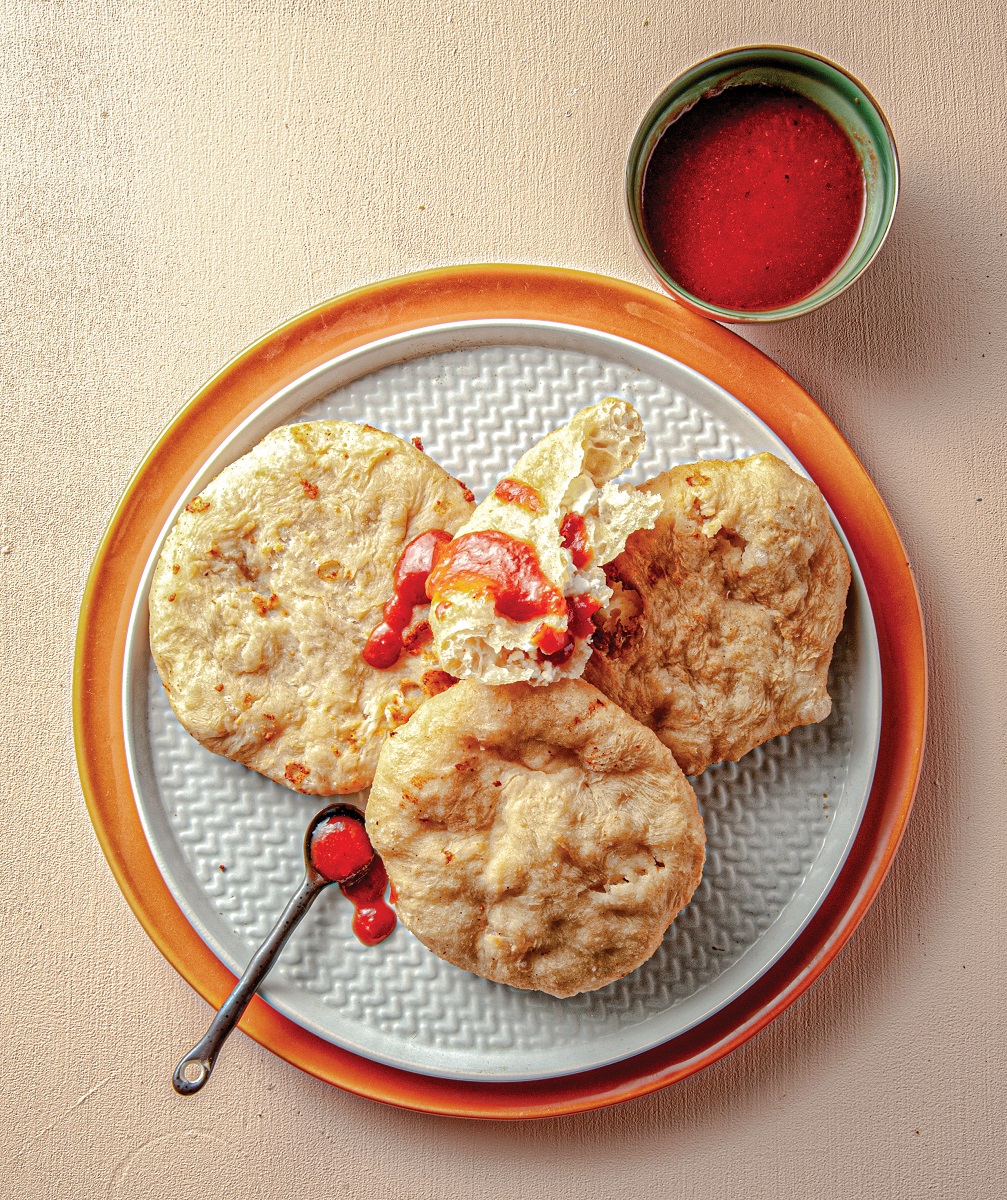 GIKAS_tiganopsomo_anoigma