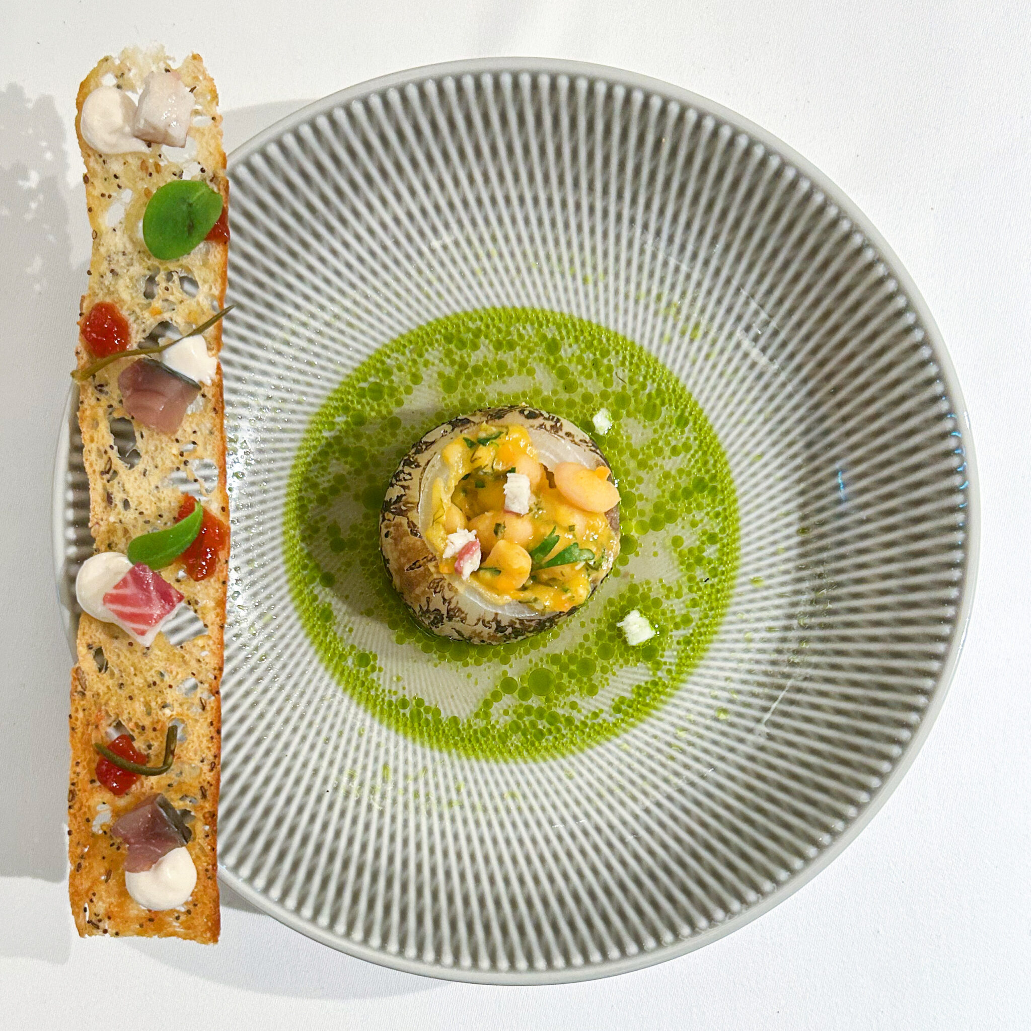 6F750A7B-1F5F-4A4C-967F-62D028ADEF1B