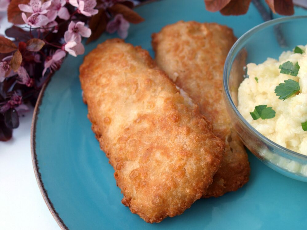 Traditional,Greek,Cod,And,Garlic,Potato,Dip,,Bakaliaros,Skordalia