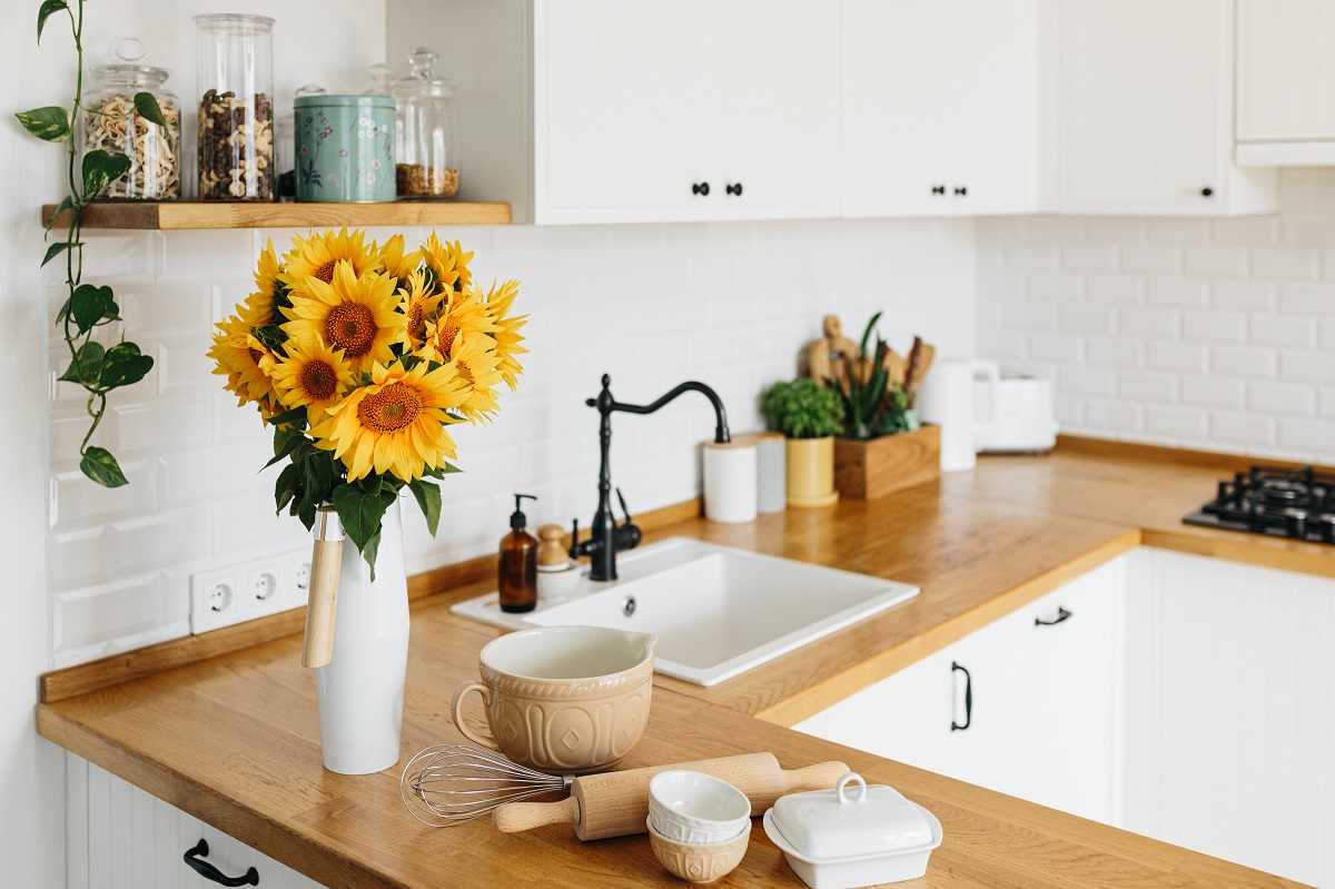 Dishes,And,Utensils,On,Kitchen,Table,,Ready,To,Cook.,White