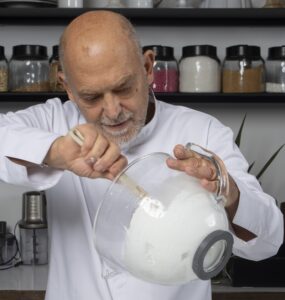 parliaros_maregka_elvetiki_anoigma