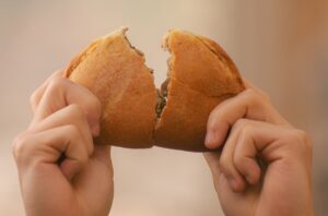 Σταρένιο: ο πολυβραβευμένος φούρνος στην Κέρκυρα που φτιάχνει 24 διαφορετικές πίτες