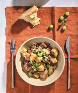 xoirino_me_patates_anoigma