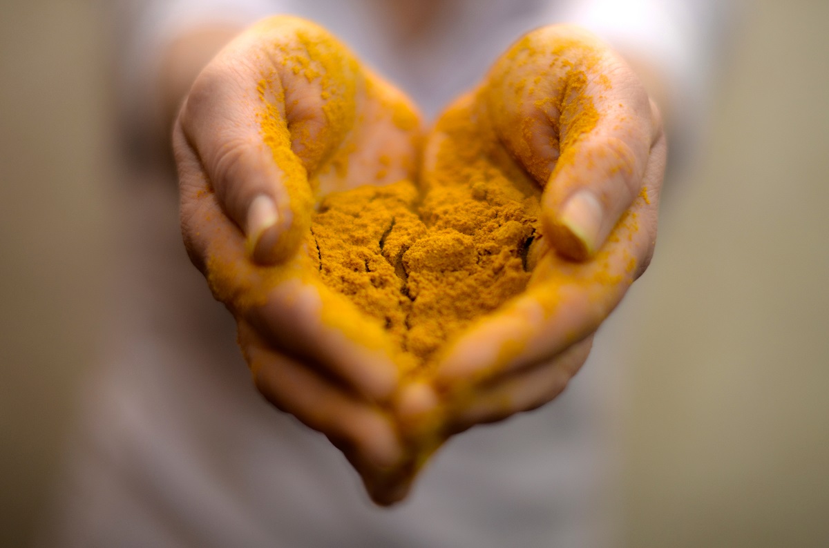 Women’s,Palms,Folded,In,A,Boat,Contains,A,Handful,Of