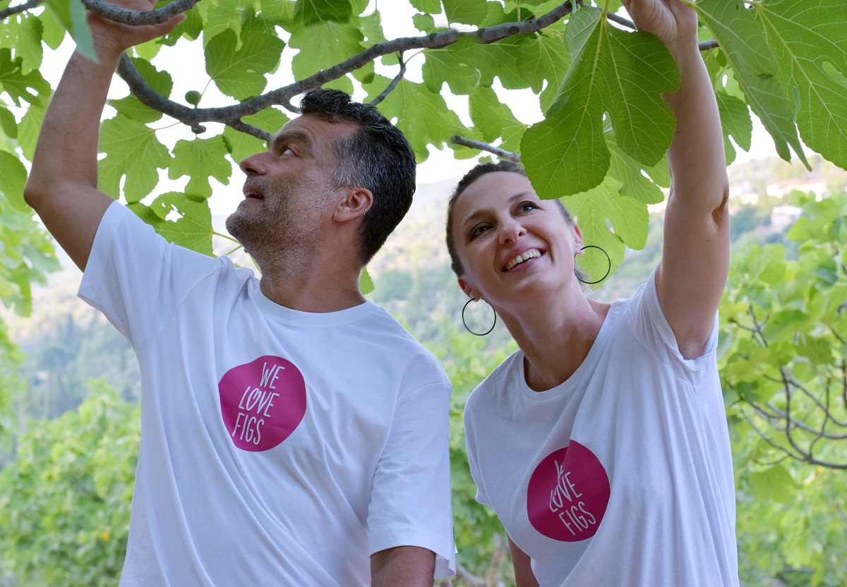 miliotis-mytalaa_anoigma