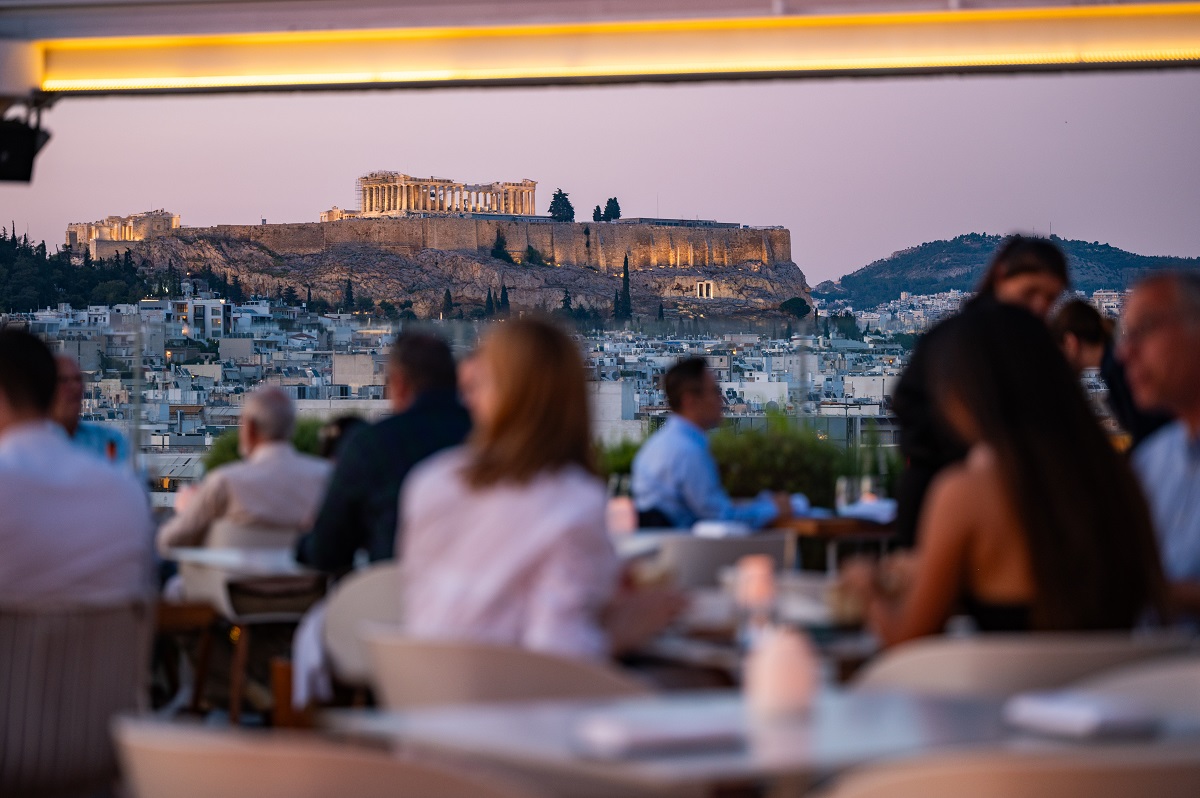 HYTRA_TERRACE_ACROPOLIS