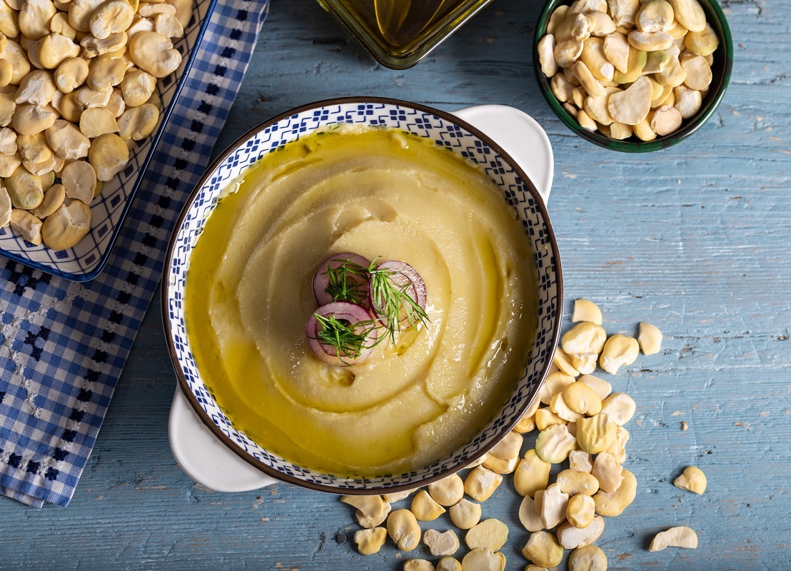 Taditional,Fava,With,Olive,Oil.,Mashed,Broad,Beans,Fava,Appetizer.