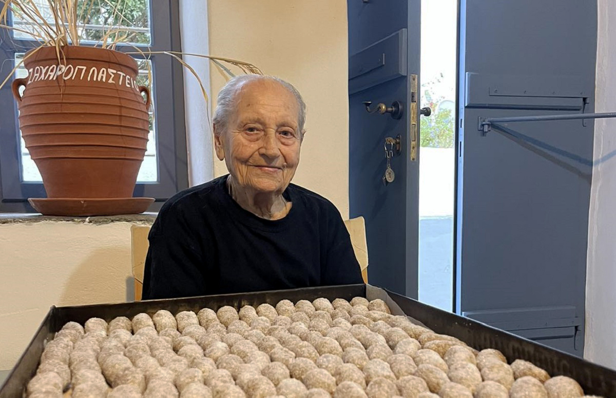 katina_mama_theodorou_anoigma