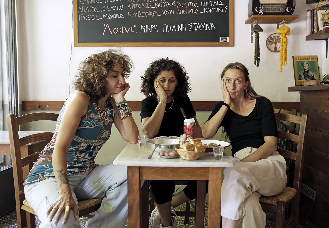 mandilara_leivaditaki_anoigma