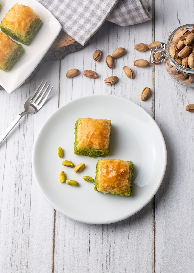 Traditional,Delicious,Turkish,Dessert;,Pistachio,Baklava,(turkish,Name;,Kuru,Baklava)