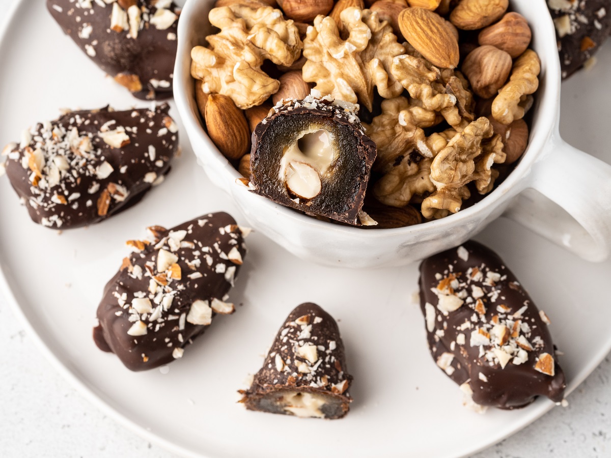 Extremely,Healthy,And,Delicious,Sugarfree,Raw,Dessert,,Dates,With,Creamy