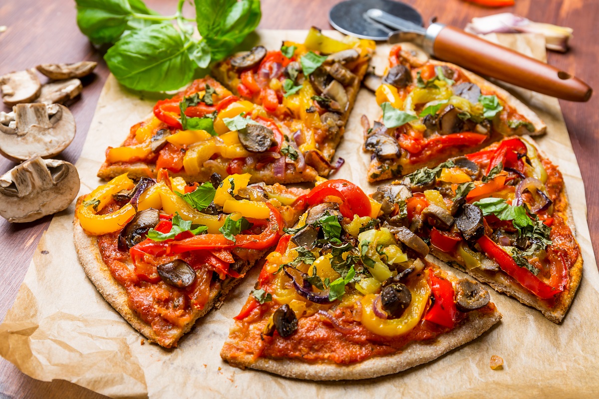 Super,Healthy,Vegan,Whole,Grain,Vegetables,And,Mushrooms,Pizza
