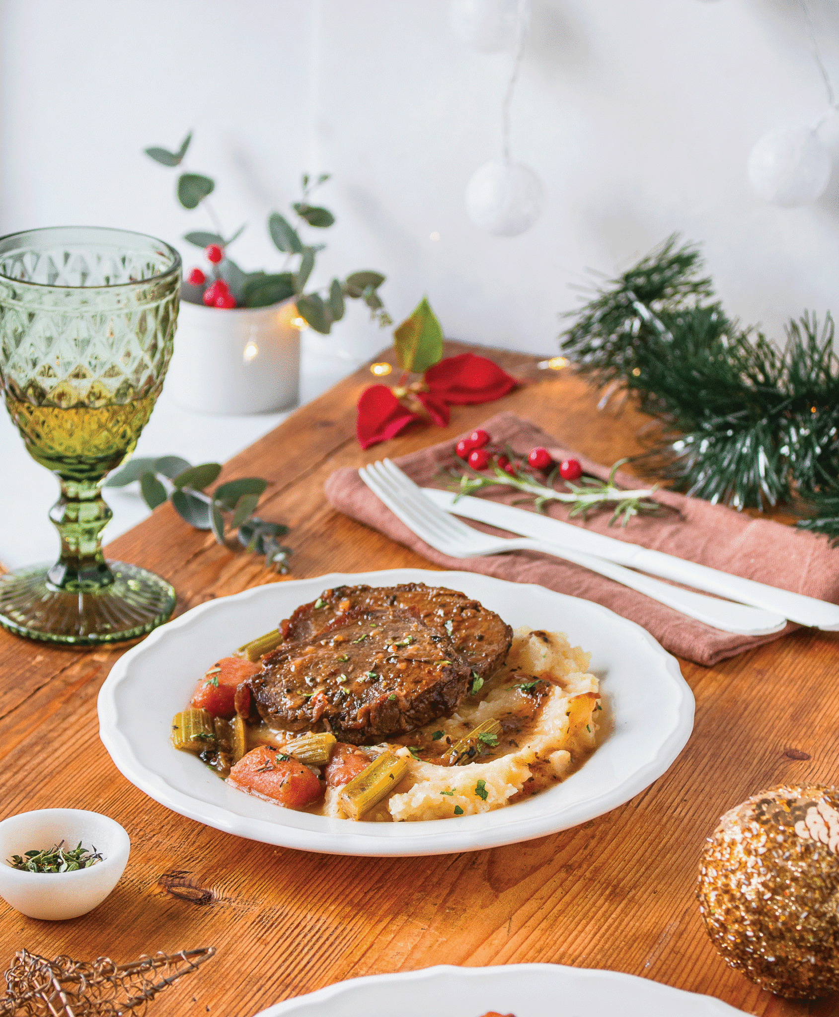 Spalomita-nitsiakos-xmas-2023-anoigma