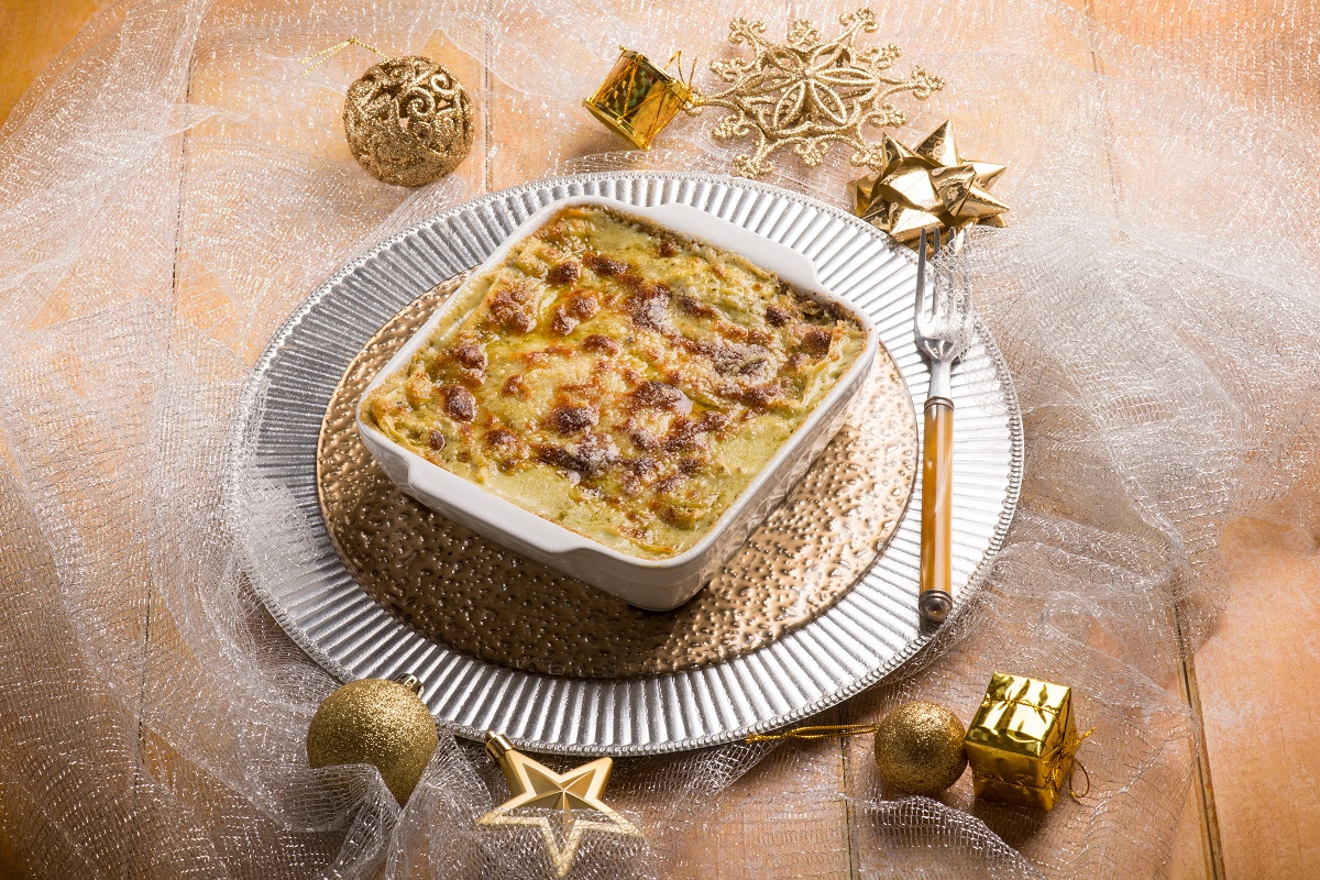 Lasagne,Over,Christmas,Table