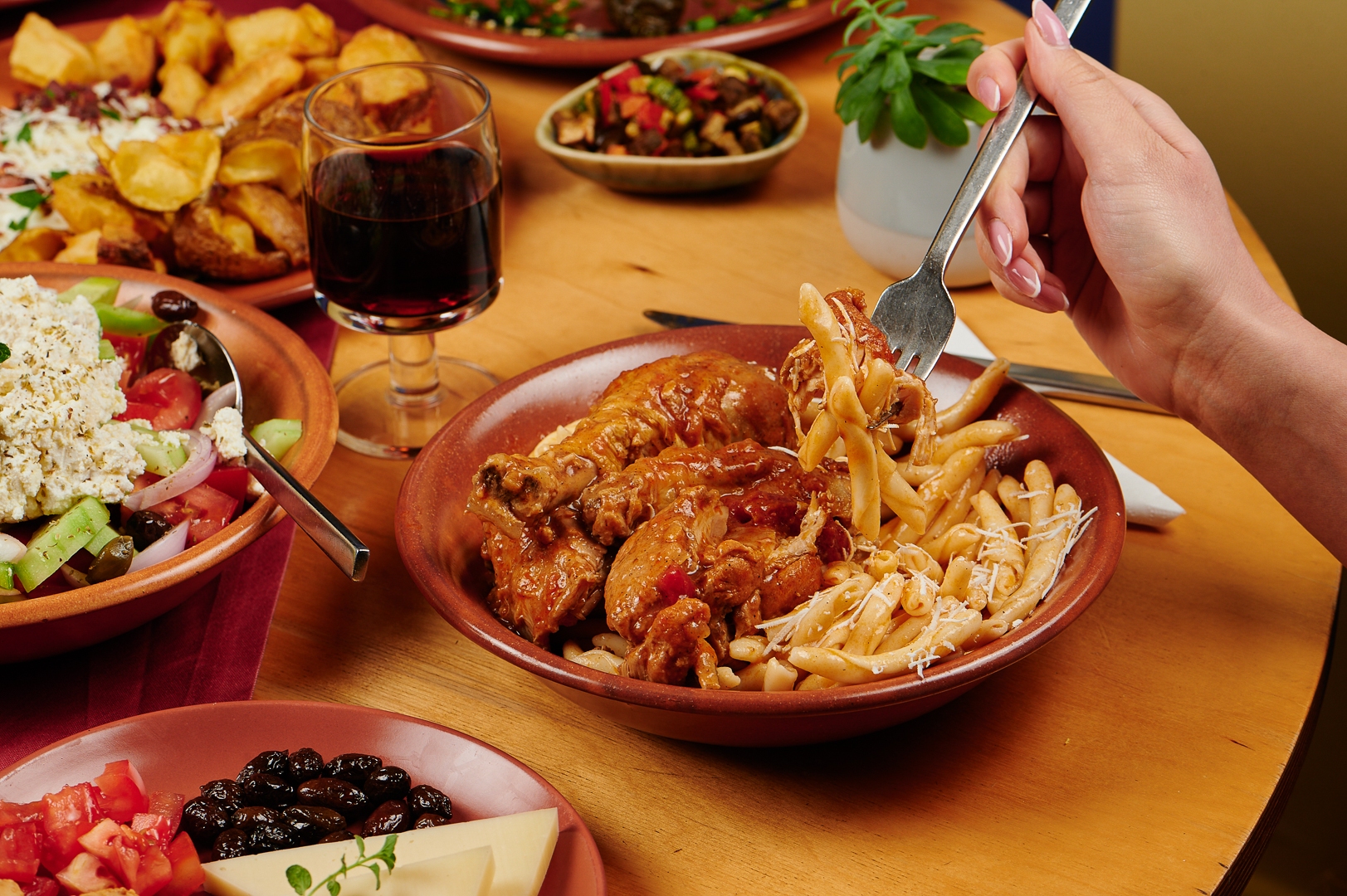 Kokoras me sioufixta-Krissa Gi