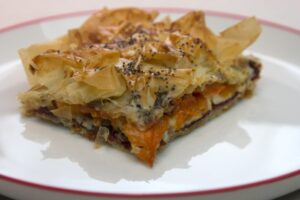 Pastourmadopita_caruso_anoigma