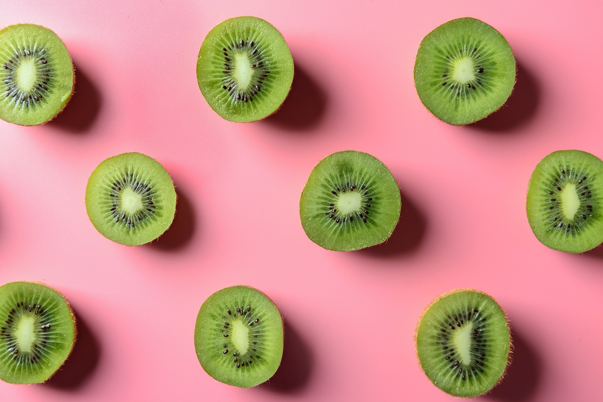 Tasty,Sliced,Kiwi,On,Color,Background