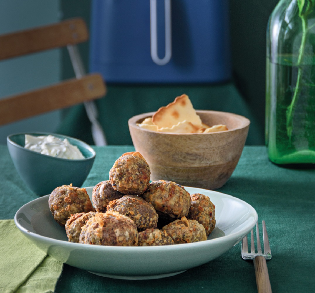 keftedakia_saltsa_giaourti