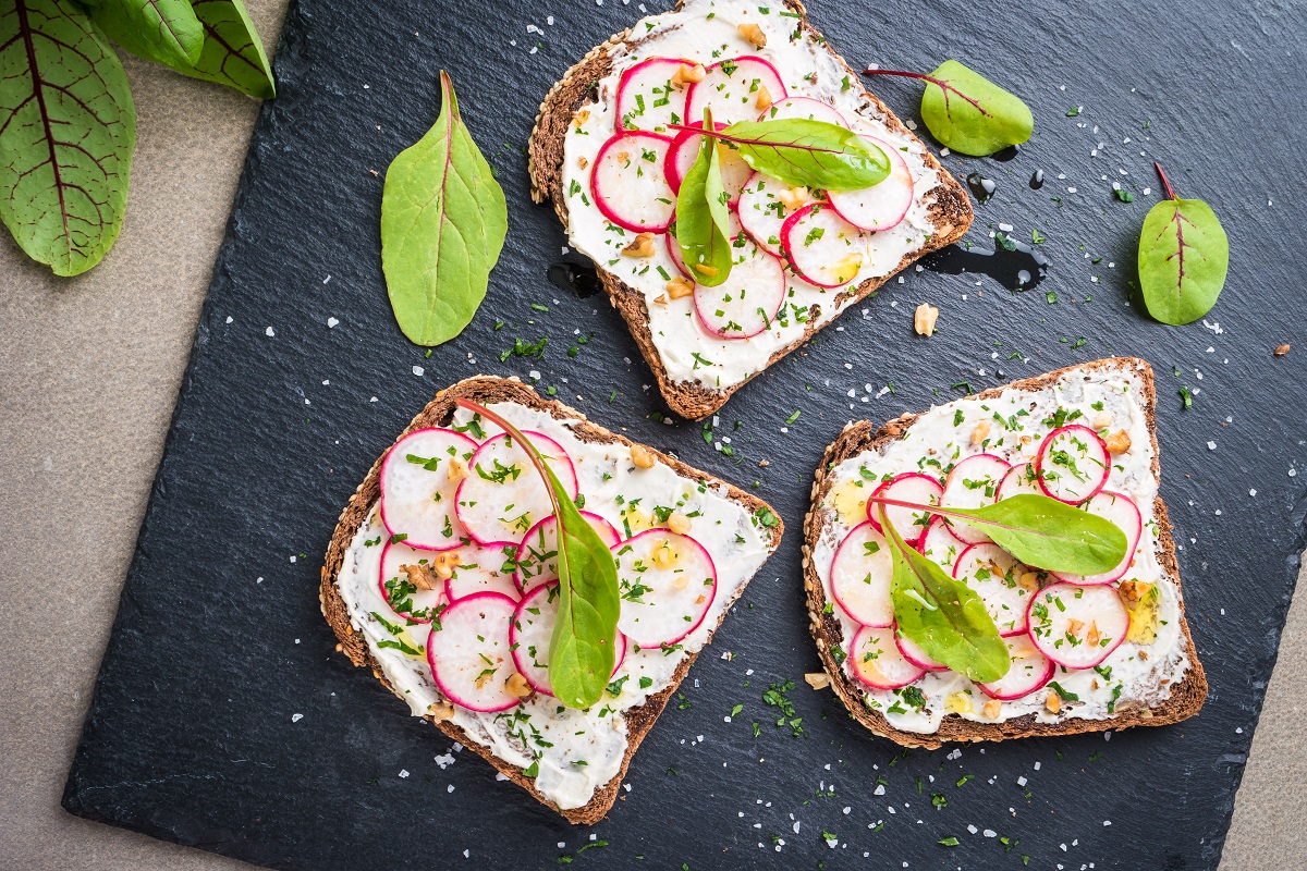 Delicious,Sandwiches,With,Soft,Cream,Cheese,And,Radish.,Vegetarian,Food.