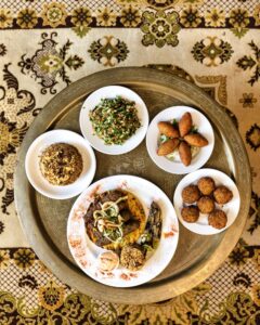 sindesmos aigiptiotwn_anoigma