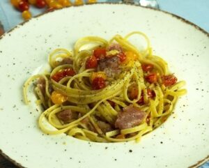 Linguine-tomatini-prosciuto_small