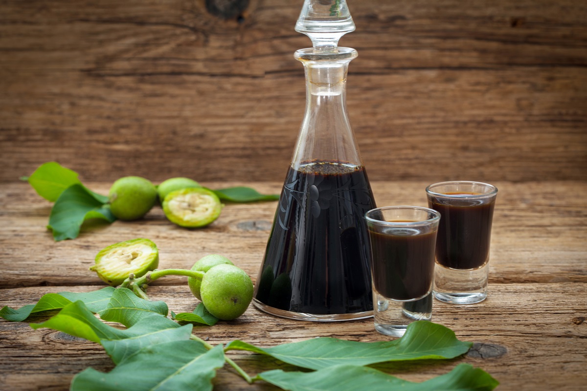 Bottle,And,Two,Glasses,With,Walnut,Liquor.,Homemade,Wallnut,Liquer