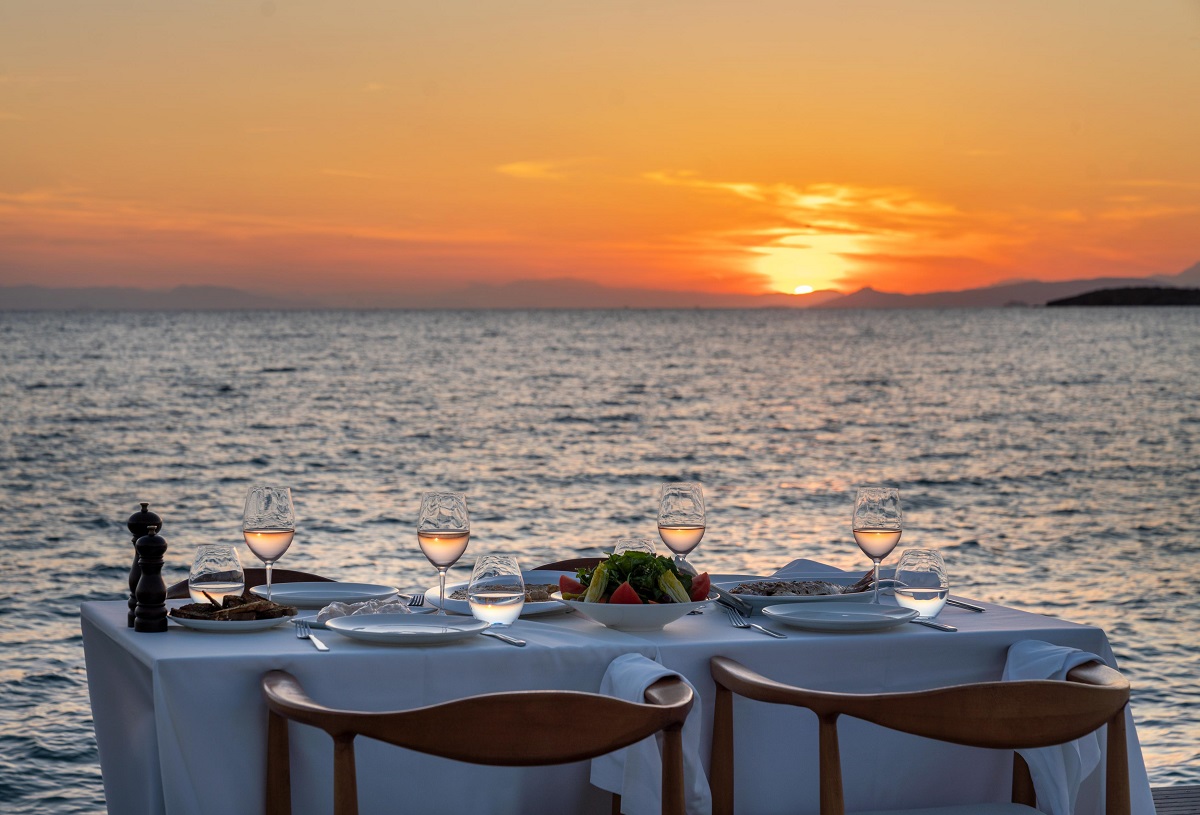 Papaioannou Restaurants_anoigma