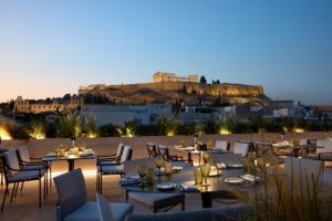 Τα νόστιμα μυστικά της ταράτσας με πρώτο πλάνο την Ακρόπολη