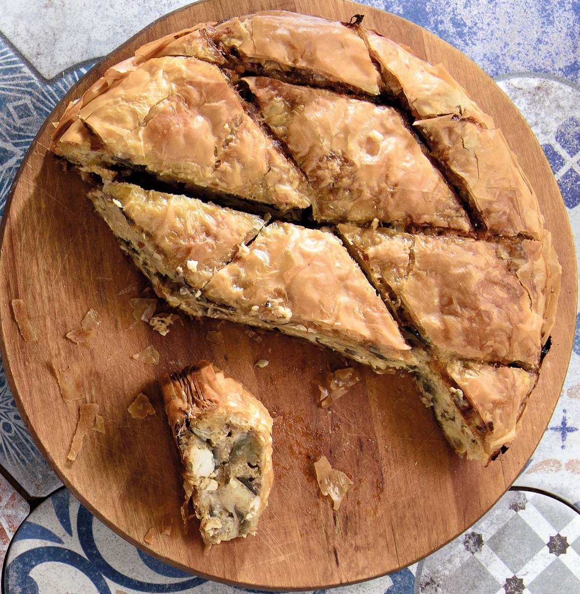 LM 1 923 melitzanopita-anoigma