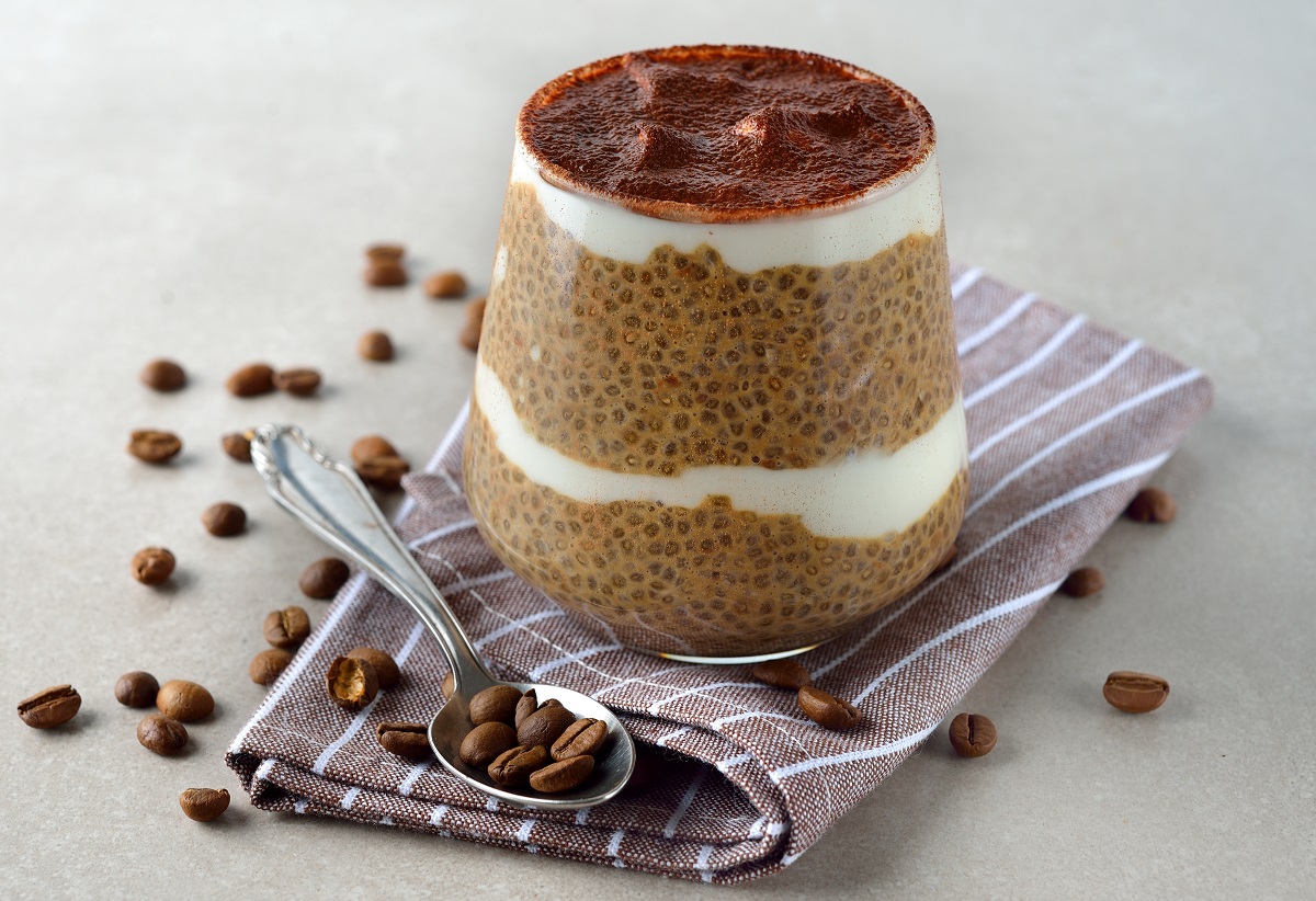 Tiramisu,Chia,Pudding,On,Gray,Background