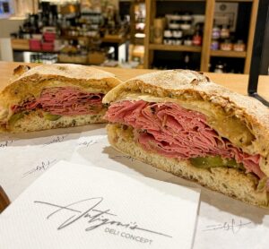 Ένα experience delicatessen στην καρδιά της Σάμου